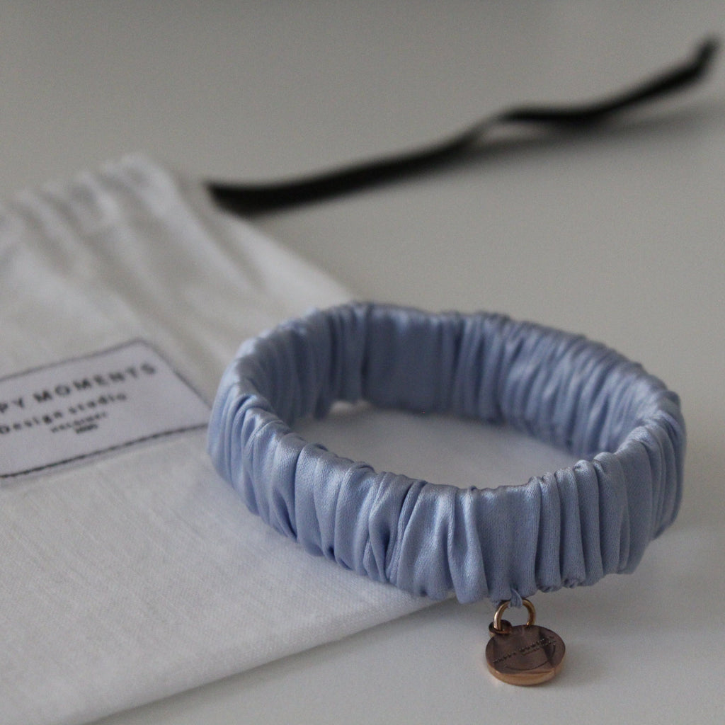 Mini silk scrunchies & charm | Baby-blue - Happy Moments Design Studio
